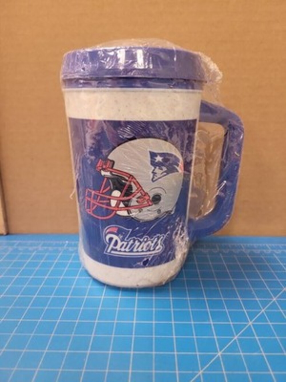 7 Eleven New England Patriots NFL Coffee Mug Cup Souvenir Football Team Gift